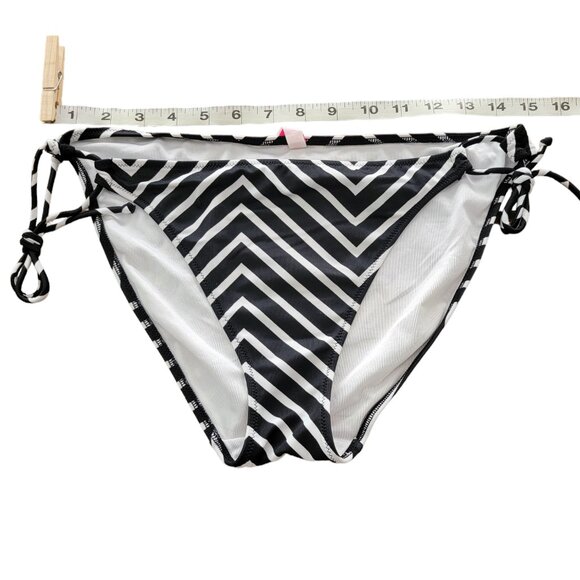 Victoria’s Secret Black and White Chevron Bikini w side ties - Picture 1 of 7